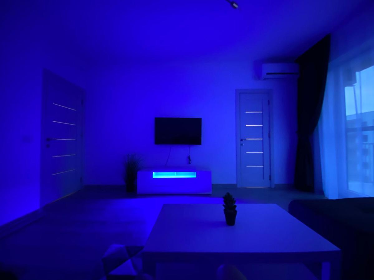 Rose Luxury Apartment Oradea - Felix Buitenkant foto